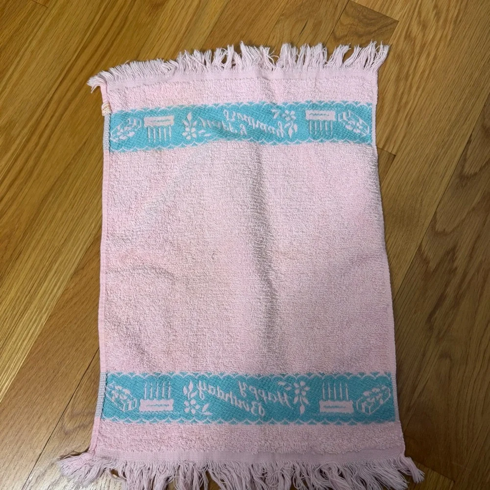 Vintage Callaway Hand Towel Wash Cloth HAPPY BIRTHDAY embroidered pink